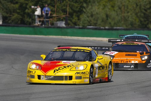 Mike Hezemans gokt en verliest in Brno